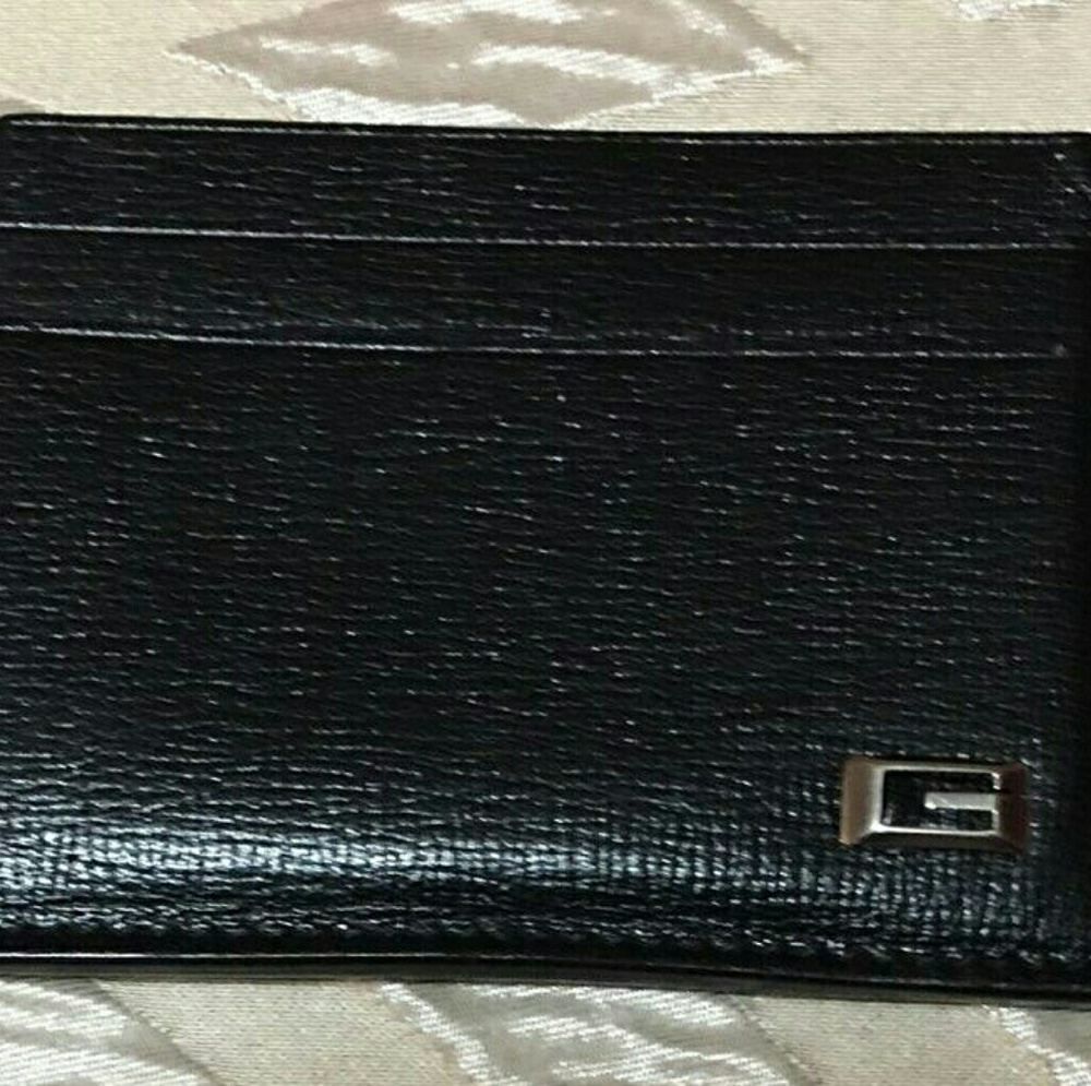 💯 Authentic Gucci Card Holder Wallet